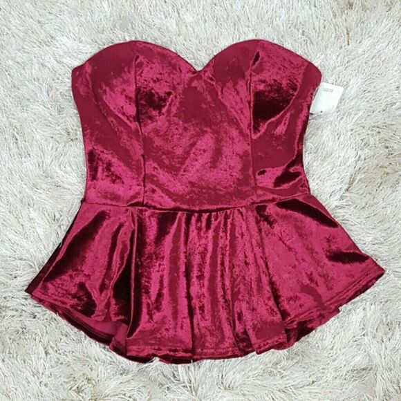 Women's Strapless Velvet Blouse Top Whimsigoth - Picture 1 of 3